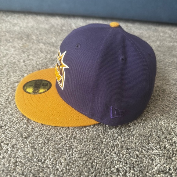 New Era Houston Astros Custom Patch Fitted Hat 7 1/8 Purple Gold NWT Colts .45 - Picture 4 of 11